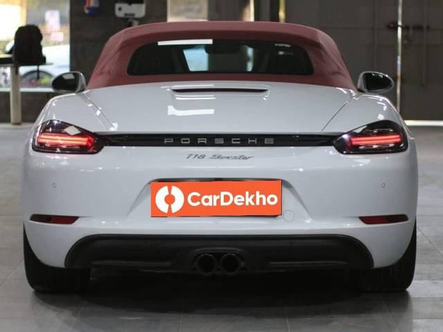 https://images10.gaadi.com/usedcar_image/3469951/original/zz1_crop_img_6486ba93cccce_1686551187.jpg?imwidth=6402