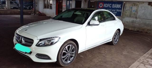 https://images10.gaadi.com/usedcar_image/3470078/original/0a5e75ca-f74c-42cc-829c-a9af37a4e304-used_car_2789739_1687861792_1dabc1f4-c427-4e28-b96f-091d4611ec0e.jpg?imwidth=6402