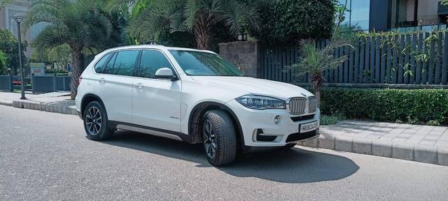 https://images10.gaadi.com/usedcar_image/3470685/original/used_car_2790277_1686241800_5565b4b3-3208-417c-90b0-9d91c31c707c.jpg?imwidth=6400