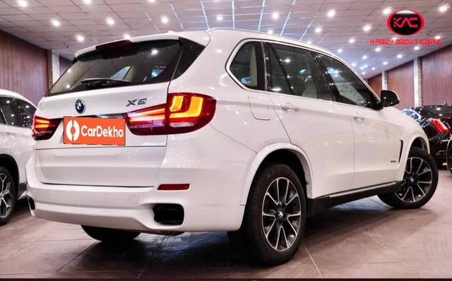 https://images10.gaadi.com/usedcar_image/3471407/original/used_car_2790882_1686312528_18ac776a-638c-4a07-a8a5-b0355b754f47.jpg?imwidth=6402