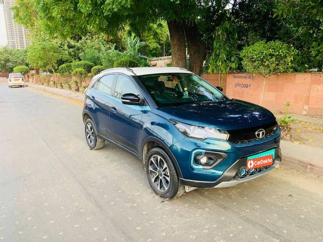 https://images10.gaadi.com/usedcar_image/3471487/original/used_car_2790949_1686317329_29bdb451-b10c-48e0-ab5b-09319c40d6eb.jpg?imwidth=6400