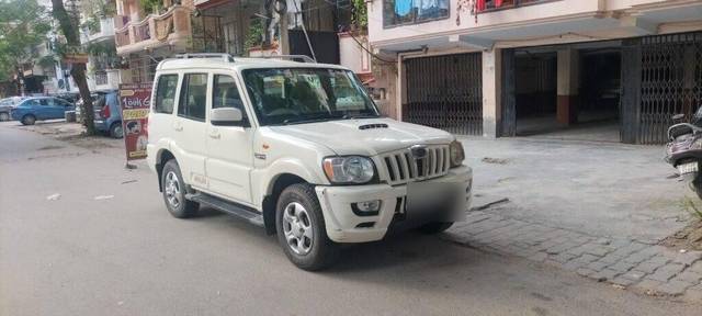 https://images10.gaadi.com/usedcar_image/3472283/original/a50f394a-16b2-44e4-bcc7-30eb4b61f3ad-VCC_1742593_116_1685787605_6ffd03ac-d42d-45ad-acf9-6779853f2eeb.jpg?imwidth=6400