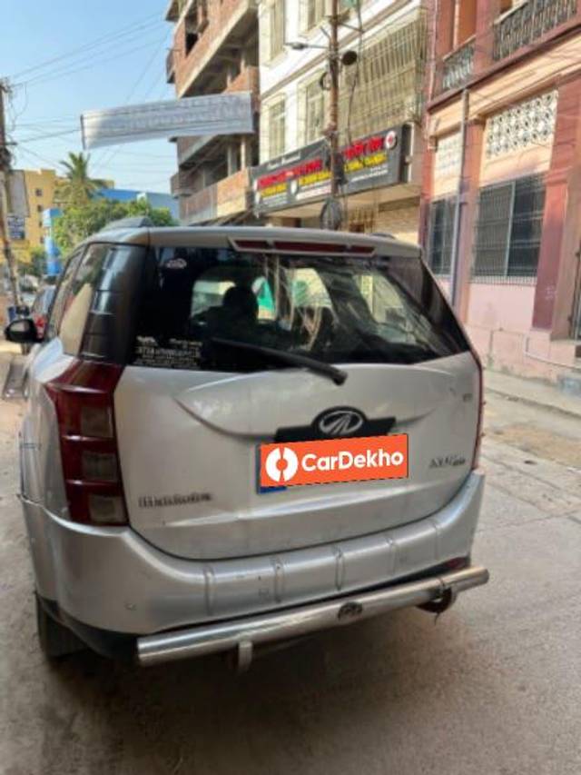 https://images10.gaadi.com/usedcar_image/3472304/original/381da87d-a503-48a2-b91f-c7459afd9d1e_768ac10a-3725-4ce3-8500-09759b3db4c7.jpeg?imwidth=6400