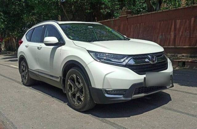 https://images10.gaadi.com/usedcar_image/3472557/original/cbf2921e-3ca1-41de-912a-5f813b56194f-VCC_1742905_116_1685802590_dba50674-f6b5-45fe-b9c4-8304700a1d64.jpg?imwidth=6400