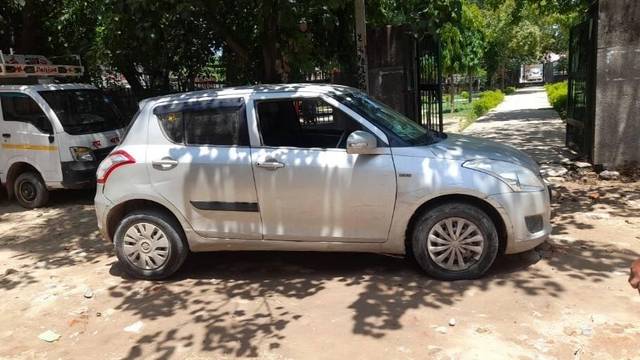 https://images10.gaadi.com/usedcar_image/3472580/original/0485cfbf-60f4-46ae-a8f0-d8b596214829-VCC_IMG_1685777607488_1742882_97_1685777881_4231e514-e4f0-49d6-9c6e-9053f0d0d46c.jpg?imwidth=6401