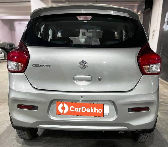 https://images10.gaadi.com/usedcar_image/3475230/original/2c24d325-7220-4793-b4de-a8ac97cde5ac-used_car_2793946_1688122362_6698edd6-330b-491f-bdce-72ed0e02a3e6.jpg?imwidth=6402