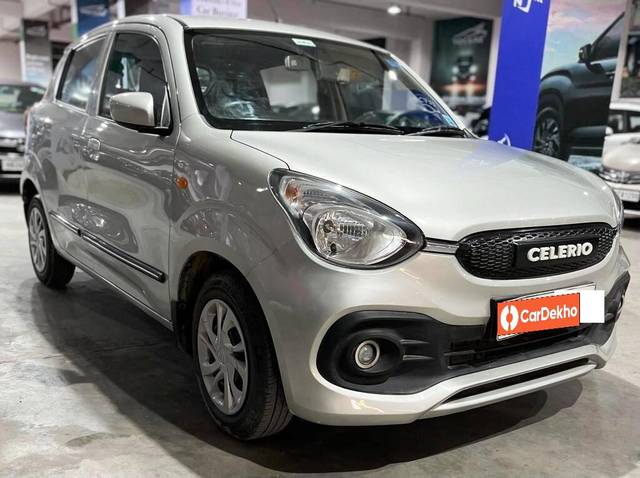 https://images10.gaadi.com/usedcar_image/3475230/original/390300ea-2dff-402b-8b5e-aed969fd47d0-used_car_2793946_1688122366_6698edd6-330b-491f-bdce-72ed0e02a3e6.jpg?imwidth=6400