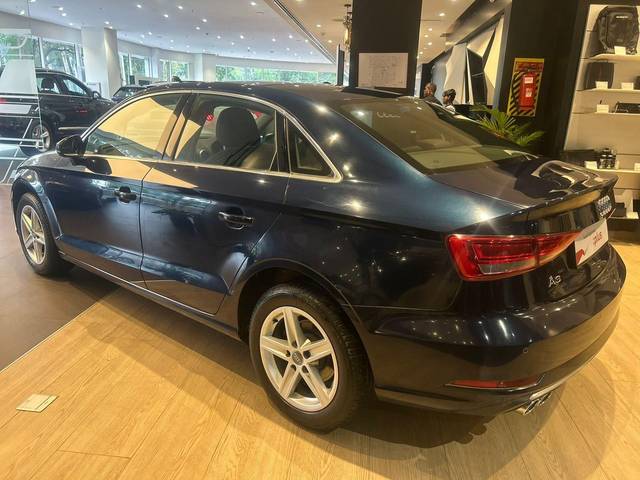 https://images10.gaadi.com/usedcar_image/3475725/original/usedcar_whatsappimage2023_06_04at61914pm_1__140381686739106_1686739199_56e55e57-eb50-4362-9599-a16ee1152d2c.jpeg?imwidth=6402