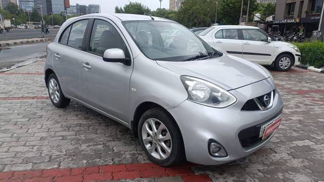 https://images10.gaadi.com/usedcar_image/3478603/original/763d6f73-bc6d-4c8a-a79b-38d4a41cbd4d-used_car_2796686_1687001655_0e7d1b49-4d4a-4cf4-a370-0063299a8b31.jpg?imwidth=6400