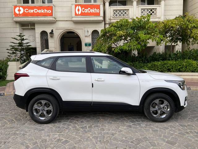 https://images10.gaadi.com/usedcar_image/3479042/original/usedcar_img_20230617_wa0078_18091687072925_1687072967_a7b4ba66-b108-4bb7-91b8-02e56516b252.jpg?imwidth=6402