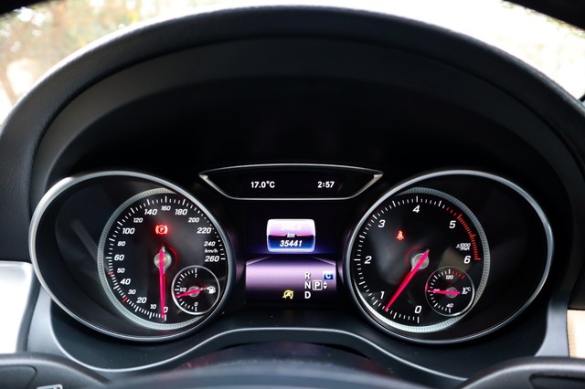 Second-hand 2019 Mercedes-Benz CLA Urban Sport 200d for sale in New Delhi-16