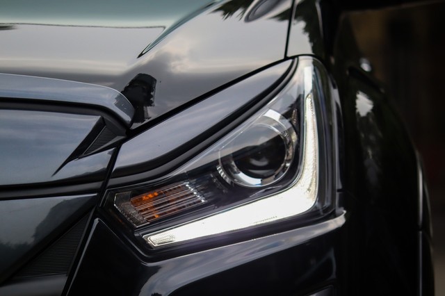 Second-hand 2024 Isuzu V-Cross 4x4 Z Prestige AT for sale in New Delhi-12