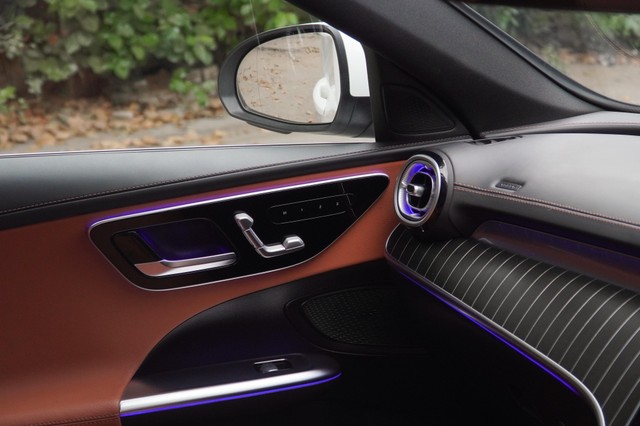 Second-hand 2023 Mercedes-Benz C-Class C 200 BSVI for sale in New Delhi-10