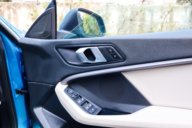 Second-hand 2025 BMW 2 Series Gran Coupe 220i M Sport Pro for sale in New Delhi-21