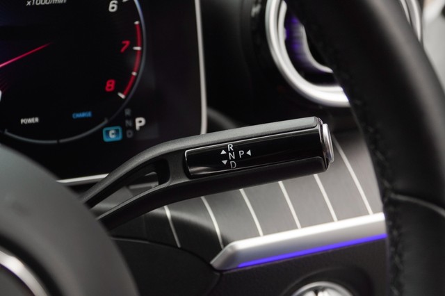 Second-hand 2023 Mercedes-Benz C-Class C 200 BSVI for sale in New Delhi-21