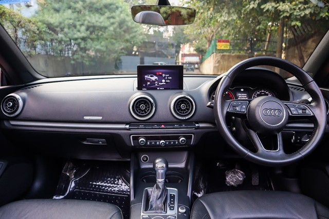 Second-hand 2019 Audi A3 cabriolet 1.4 TFSI for sale in New Delhi-16