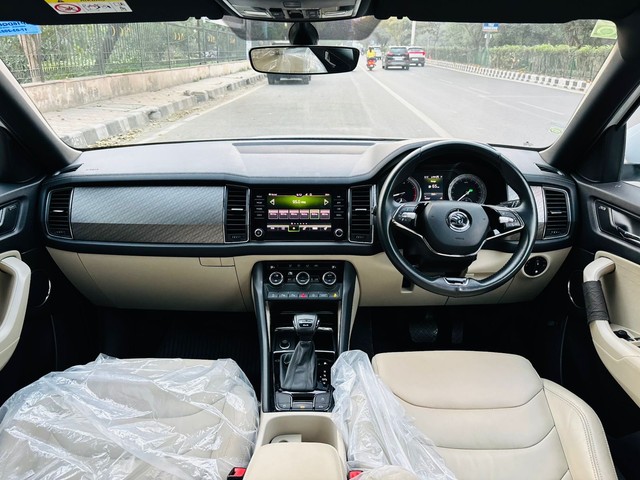 Second-hand 2023 Skoda Kodiaq Style BSVI for sale in New Delhi-17