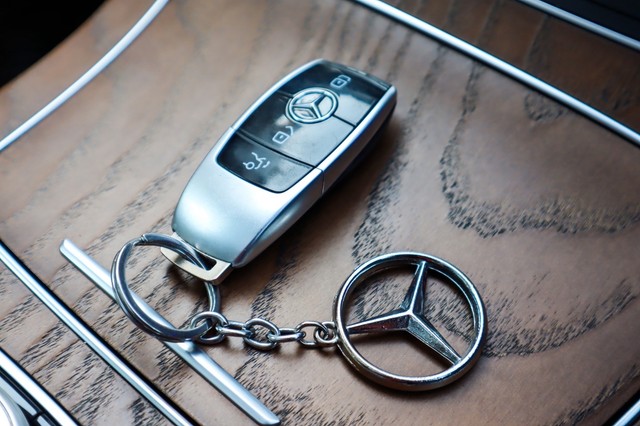 Mercedes-Benz E-Class Expression E 220d Second-hand 2020 Mercedes-Benz E-Class Expression E 220d for sale in New Delhi-19