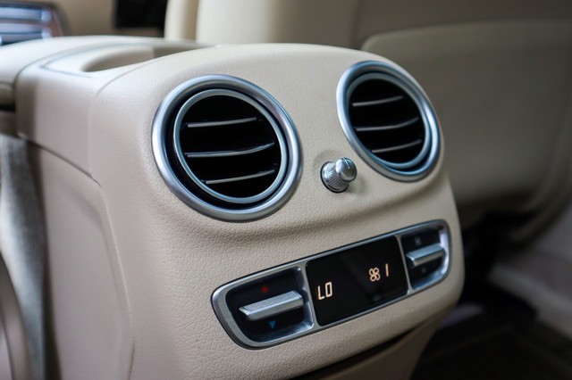 Mercedes-Benz E-Class Expression E 220d Second-hand 2020 Mercedes-Benz E-Class Expression E 220d for sale in New Delhi-17