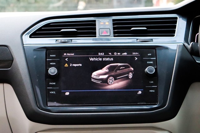 Second-hand 2024 Volkswagen Tiguan 2.0 TSI Elegance for sale in New Delhi-23