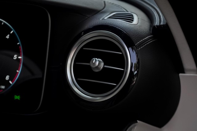 Mercedes-Benz E-Class Exclusive E 220d BSVI Second-hand 2022 Mercedes-Benz E-Class Exclusive E 220d BSVI for sale in New Delhi-7