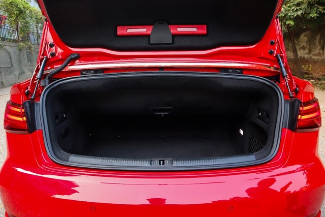 Second-hand 2019 Audi A3 cabriolet 1.4 TFSI for sale in New Delhi-24