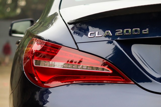 Second-hand 2019 Mercedes-Benz CLA Urban Sport 200d for sale in New Delhi-9