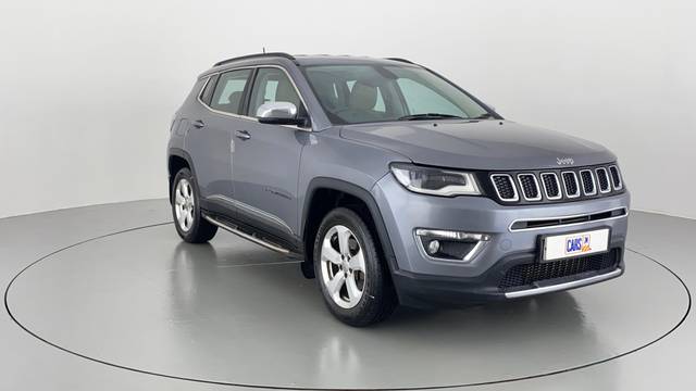 https://images10.gaadi.com/usedcar_image/3481912/original/052f2781-57e5-4a79-9789-afe64b7a34bf__44.jpg?imwidth=6400
