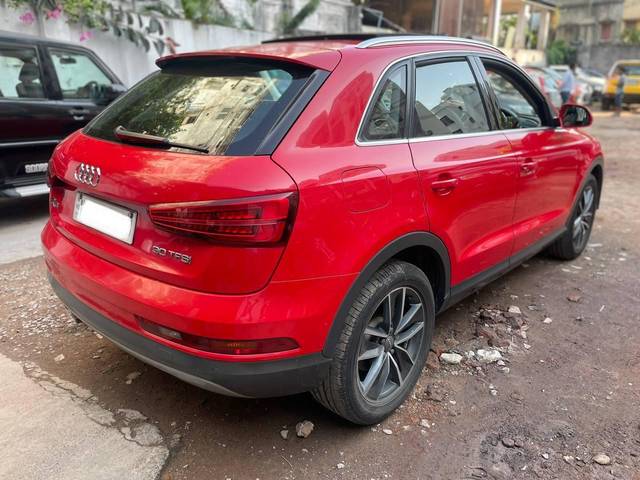 https://images10.gaadi.com/usedcar_image/3488573/original/ecd08c36-b1db-4023-8001-9d57eeb70ac0-used_car_2804603_1687955109_31c5f73d-c107-4089-a115-731bca52bac1.jpg?imwidth=6402