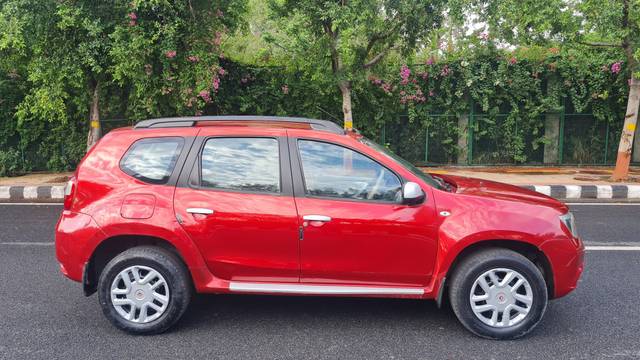 https://images10.gaadi.com/usedcar_image/3489247/original/df0eebd5-5db4-47f7-9da2-f2807435814e-used_car_2805111_1688027313.jpg?imwidth=6402