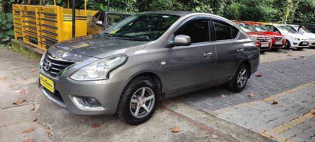 https://images10.gaadi.com/usedcar_image/3489408/original/e0ddc63a-21e0-48a8-b0f5-cfada6d987e6-cover_image-20230629161659.jpeg?imwidth=6400