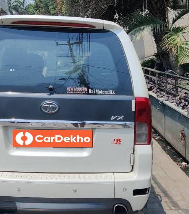 https://images10.gaadi.com/usedcar_image/3489637/original/5242ec1e-43d8-47e1-b10b-d909d11b7cc7_09110ccf-521c-4cc0-a90c-f1c42776dd79.jpg?imwidth=6400