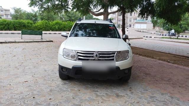 https://images10.gaadi.com/usedcar_image/3489838/original/9231f8d6-ccd7-48ad-8d81-25eaefb560c3-VCC_1751109_94_1687499232.jpg?imwidth=6400