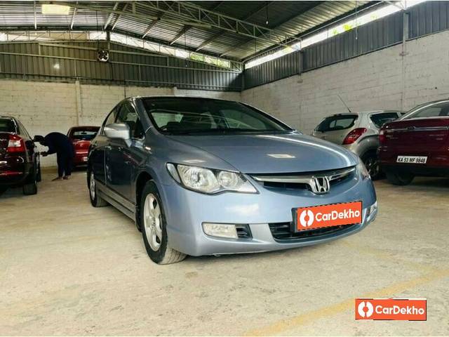 https://images10.gaadi.com/usedcar_image/3491773/original/9ef3885c-730b-4d01-8b0b-e72c6198bca3-used_car_2807011_1688282091_211b7579-5431-4a12-8b7d-22d68cef0c6e.jpg?imwidth=6400