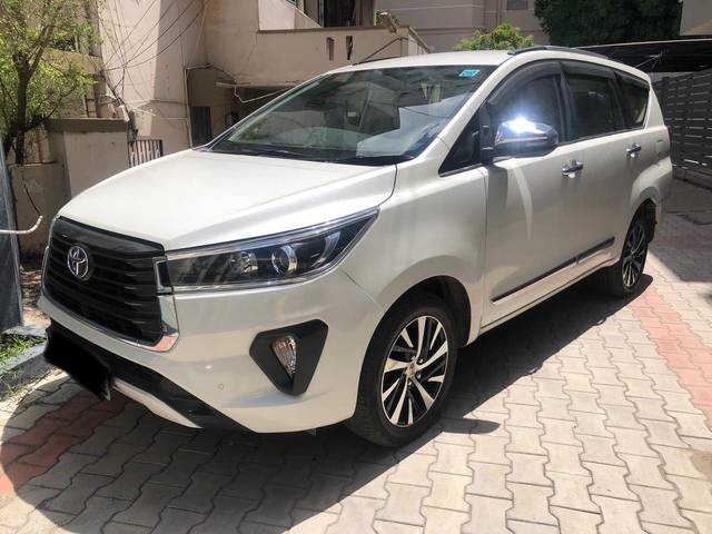 https://images10.gaadi.com/usedcar_image/3492247/original/img2807289__used_car_2807289_1703764695.jpg?imwidth=6402