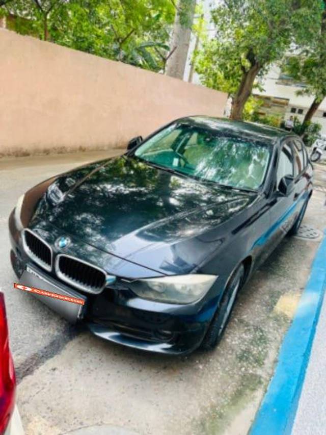 https://images10.gaadi.com/usedcar_image/3494087/original/07e38e94-6b6a-4bad-998c-4cd7704ecc30_72743bac-5257-4802-b52f-484fd6841e28.jpeg?imwidth=6400