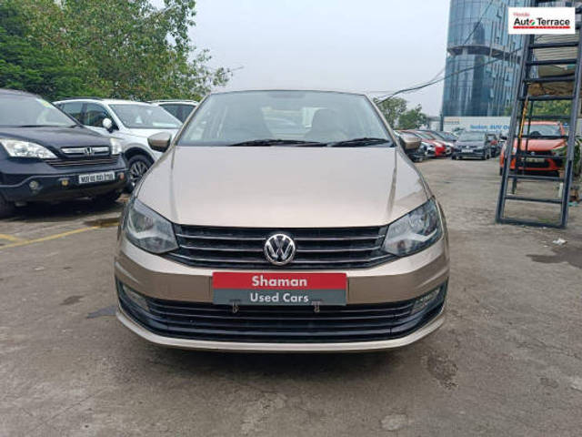 https://images10.gaadi.com/usedcar_image/3494180/original/a92fbb62742a73af16f24c29dfc6263d.jpg?imwidth=6400