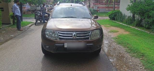 https://images10.gaadi.com/usedcar_image/3494193/original/fd4cb6e4-43c8-4b02-a2f5-1b7aa901f194-VCC_1752138_94_1687862135.jpg?imwidth=6400