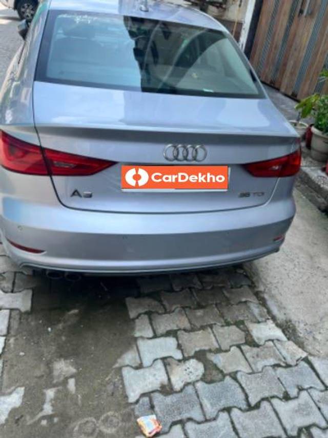 https://images10.gaadi.com/usedcar_image/3495363/original/d89e1e90-e75a-4d20-8582-527519423531_78be839c-0b3b-49dd-9e90-d6f1783bcc89.jpeg?imwidth=6401