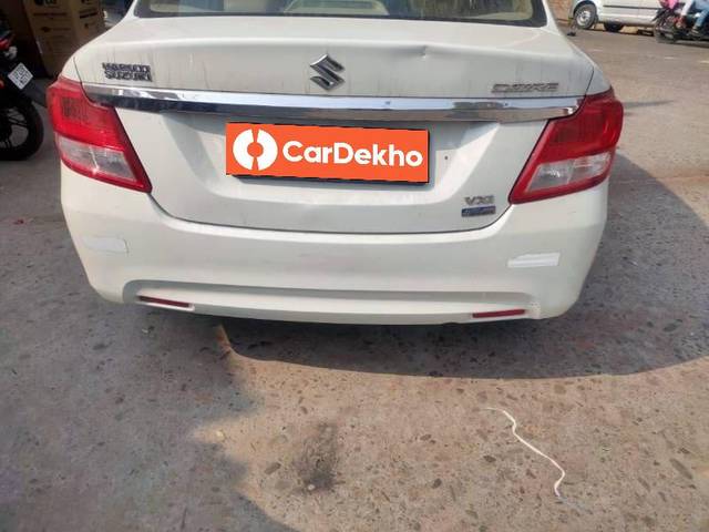 https://images10.gaadi.com/usedcar_image/3497346/original/e7259888-323b-4d44-9753-263b6dda6f00_21efba8b-b9a3-4fcb-b230-592573c49516.jpg?imwidth=6401