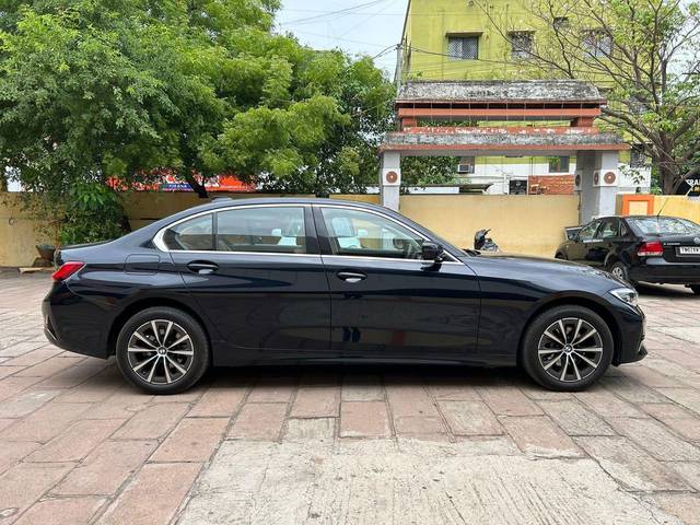 https://images10.gaadi.com/usedcar_image/3497512/original/c890aaff-96f5-45e1-b77b-efecfaf96140-used_car_2811293_1688798640_e9fca7a0-7179-4fc1-aead-dc0f8e07ba2e.jpg?imwidth=6401