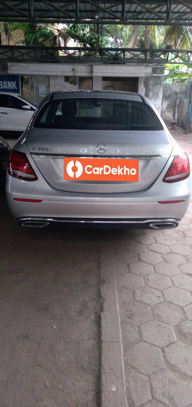 https://images10.gaadi.com/usedcar_image/3497985/original/74365ccf-03aa-4b84-930f-94bb250281ac-used_car_2811667_1690022820_a56b44a1-0083-4014-89d1-9d10bd58ff40.jpg?imwidth=6401
