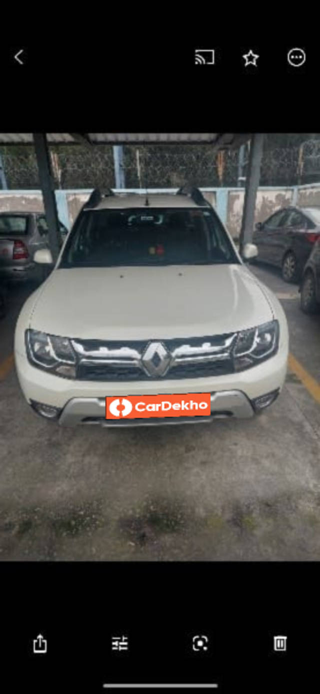 https://images10.gaadi.com/usedcar_image/3498274/original/5c930064-76e5-4e48-a456-6db9a1439245_3b080337-bc12-4933-b53a-aaadf559d405.png?imwidth=6400