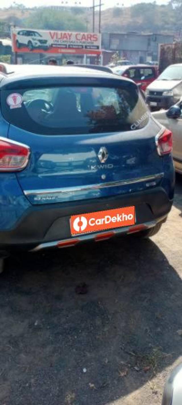 https://images10.gaadi.com/usedcar_image/3498912/original/03b04468-e7ba-4fdf-936b-4dac98b81b01_3d8b4003-94b7-4399-b3aa-6e1331da466d.jpg?imwidth=6401