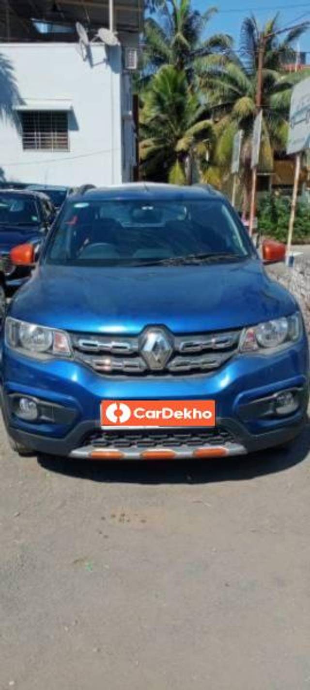 https://images10.gaadi.com/usedcar_image/3498912/original/414a3466-d044-4a30-974f-363358915c9a_3d8b4003-94b7-4399-b3aa-6e1331da466d.jpg?imwidth=6400