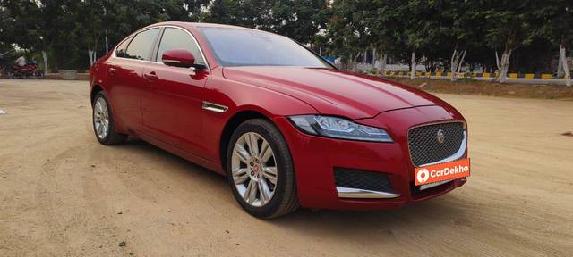 https://images10.gaadi.com/usedcar_image/3500843/original/processed_img2813707__used_car_2813707_1698752201.jpg?imwidth=6401