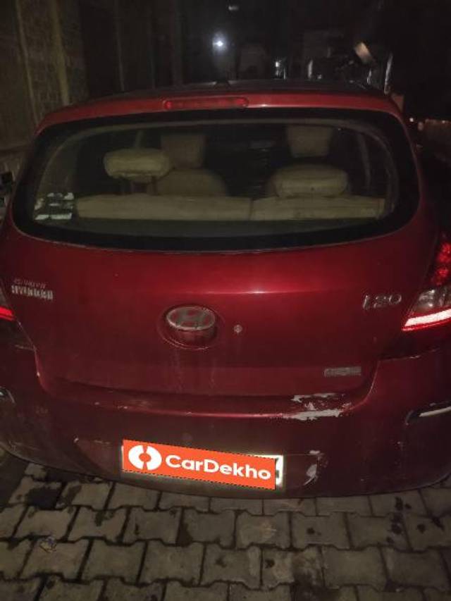 https://images10.gaadi.com/usedcar_image/3501538/original/94982337-c459-488e-9d5c-18757aa0521a_0ceefee6-1dd0-4da1-8cd6-6de93e10e8d1.jpg?imwidth=6401