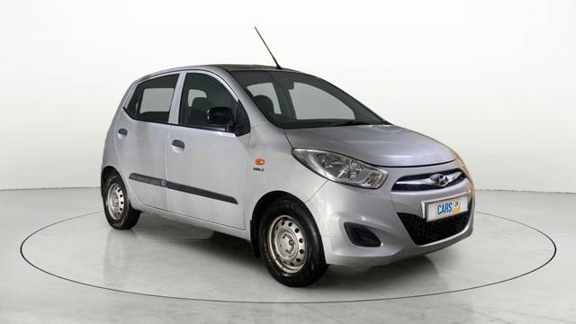 https://images10.gaadi.com/usedcar_image/3502398/original/91da66f2-2e26-4c34-8ac3-d27a354832c4-10714511741-cc4fbbb169a24935b3ab65417e0b94d2-Exterior-8.jpg?imwidth=6400