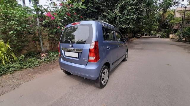 https://images10.gaadi.com/usedcar_image/3502409/original/fb6a6923-cd09-409f-a36f-3e997c9f48a9-used_car_2814849_1689751818_02fdae6c-6f81-4e4d-87af-48446f6a6141.jpg?imwidth=6402