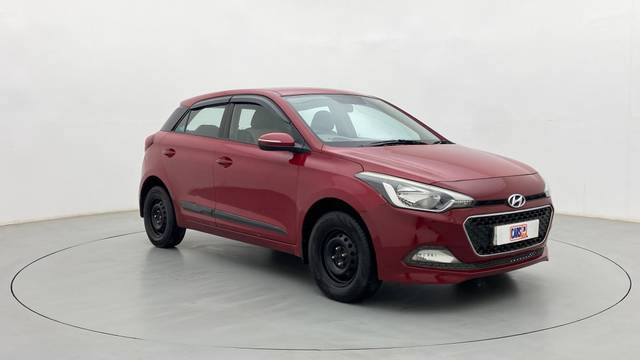 https://images10.gaadi.com/usedcar_image/3504145/original/3e4c39f8-74aa-482d-8901-4953286cd3ec__43.jpg?imwidth=6400
